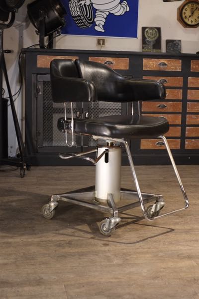 fauteuil de barbier ancien
